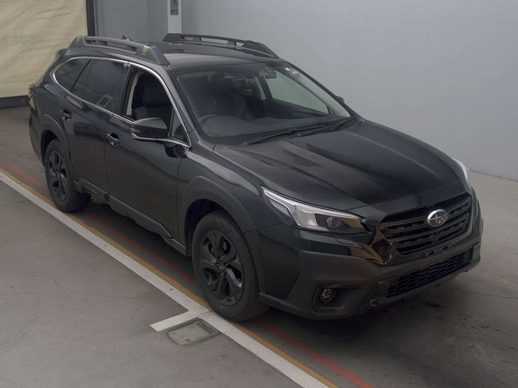 2023 Subaru Legacy Outback BT5[2]