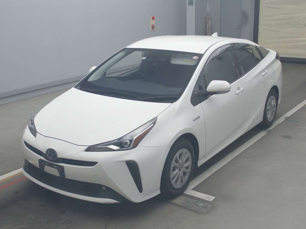 2019 Toyota Prius ZVW51[0]