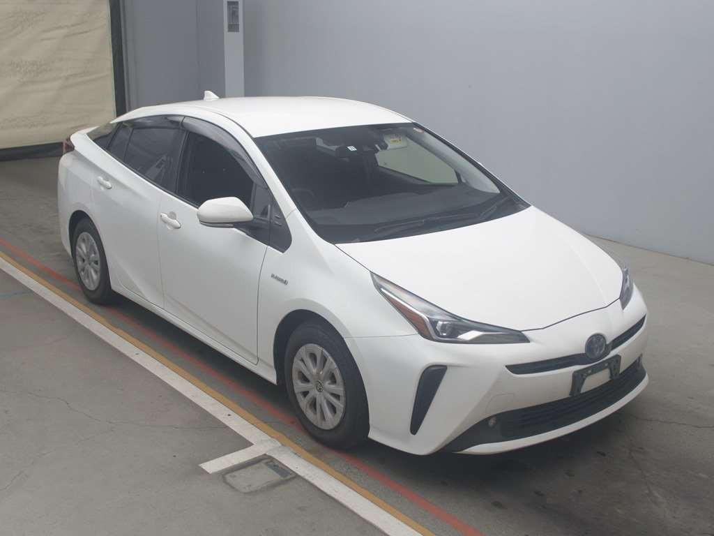 2019 Toyota Prius ZVW51[2]