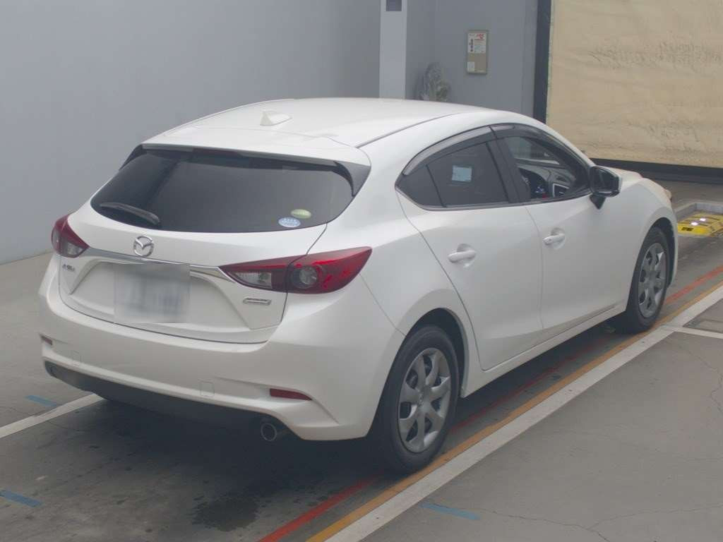 2016 Mazda Axela Sport BM5FS[1]