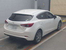 2016 Mazda Axela Sport