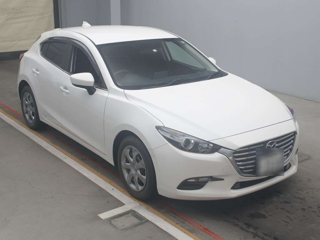 2016 Mazda Axela Sport BM5FS[2]