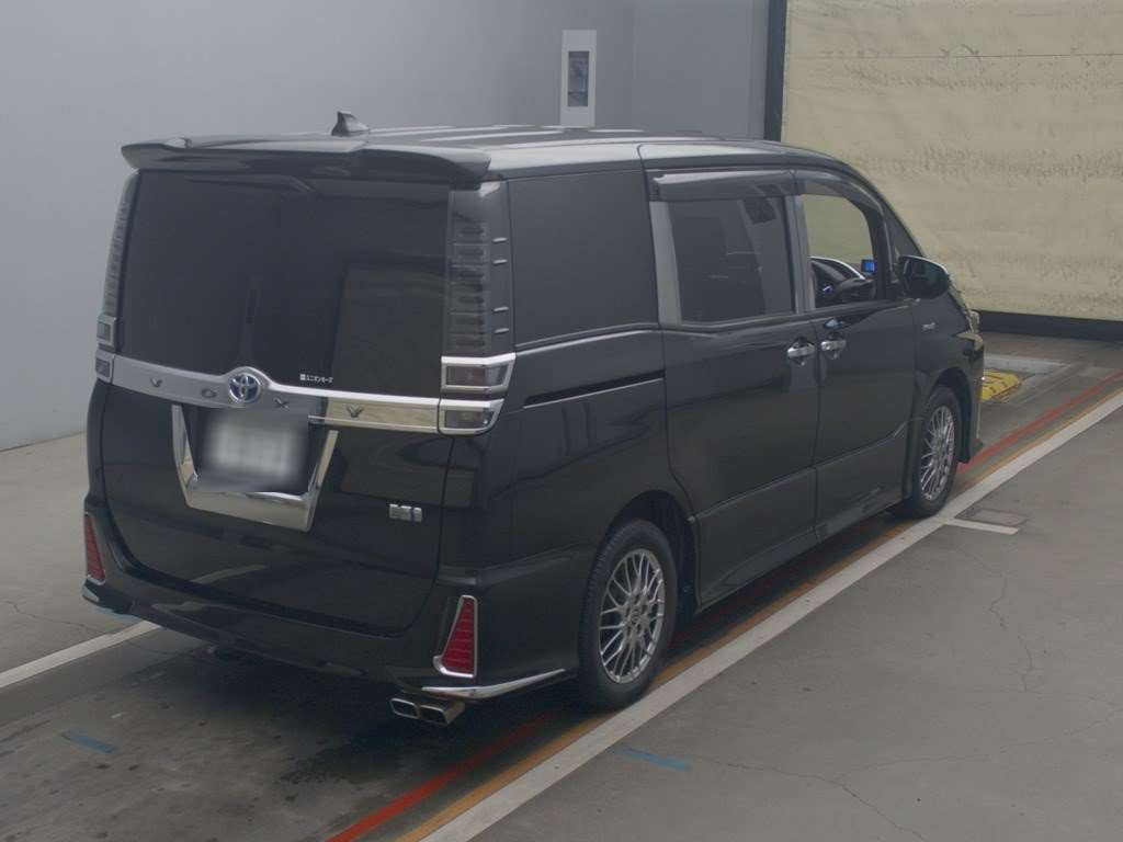 2021 Toyota Voxy ZWR80W[1]