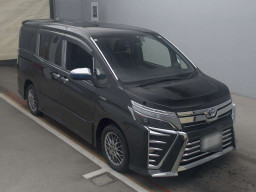 2021 Toyota Voxy