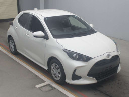 2021 Toyota YARIS