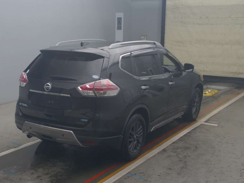 2015 Nissan X-Trail NT32[1]