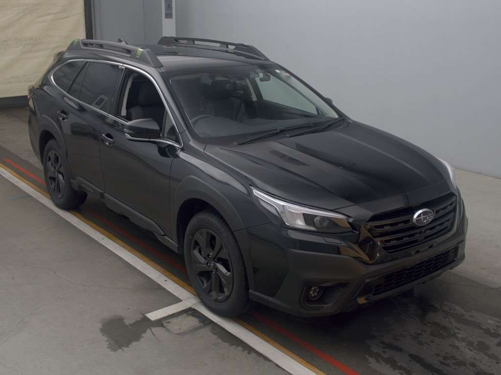 2023 Subaru Legacy Outback BT5[2]