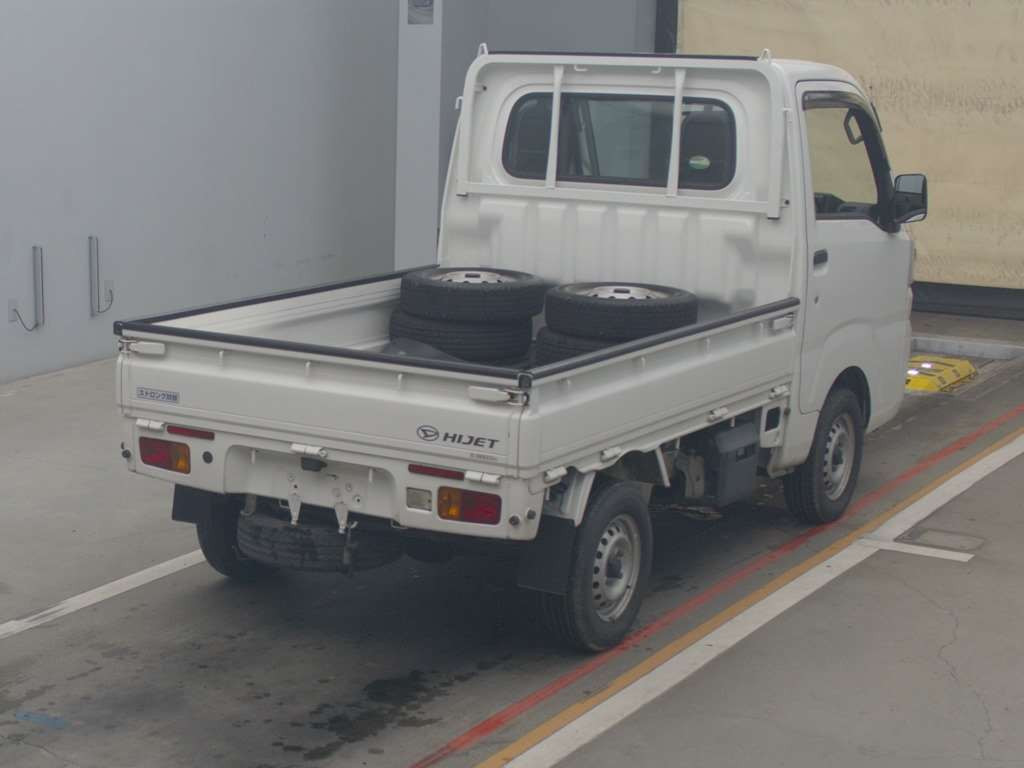 2016 Daihatsu Hijet Truck S500P[1]