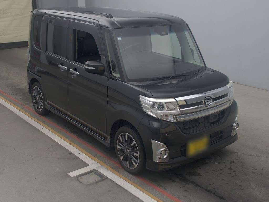 2015 Daihatsu Tanto LA600S[2]