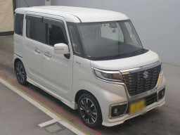 2018 Suzuki Spacia Custom