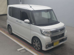 2016 Daihatsu Tanto Custom