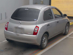 2005 Nissan March