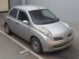 2005 Nissan March