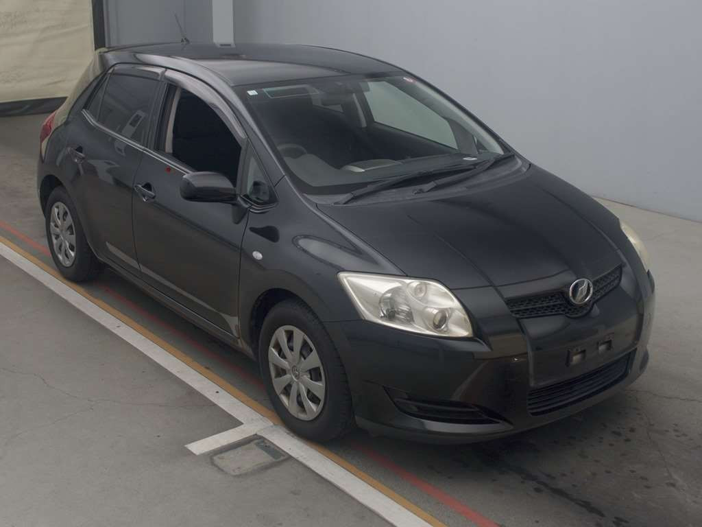 2006 Toyota Auris ZRE152H[2]