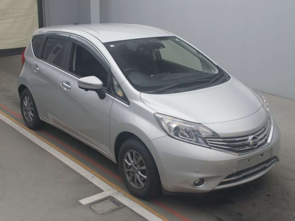 2015 Nissan Note E12[2]