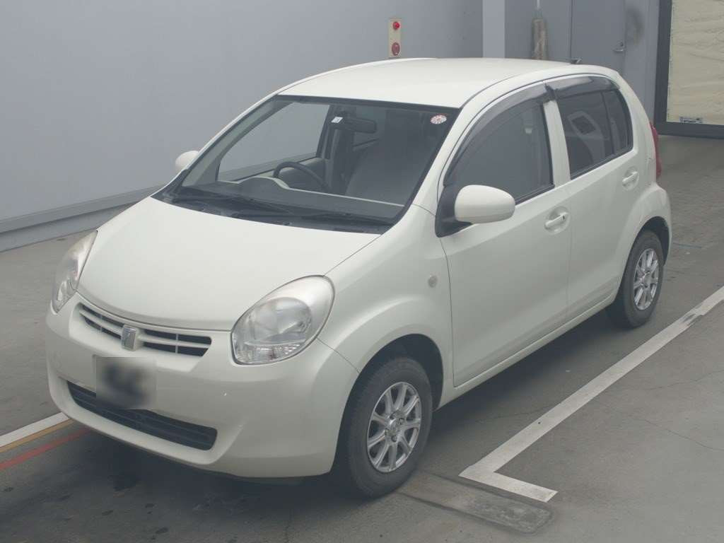 2010 Toyota Passo NGC30[0]