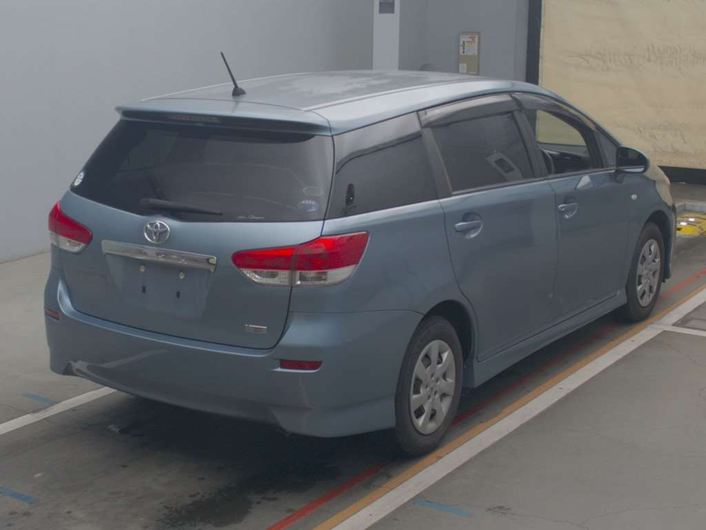 2011 Toyota Wish ZGE20G[1]