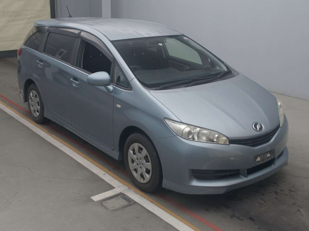 2011 Toyota Wish ZGE20G[2]