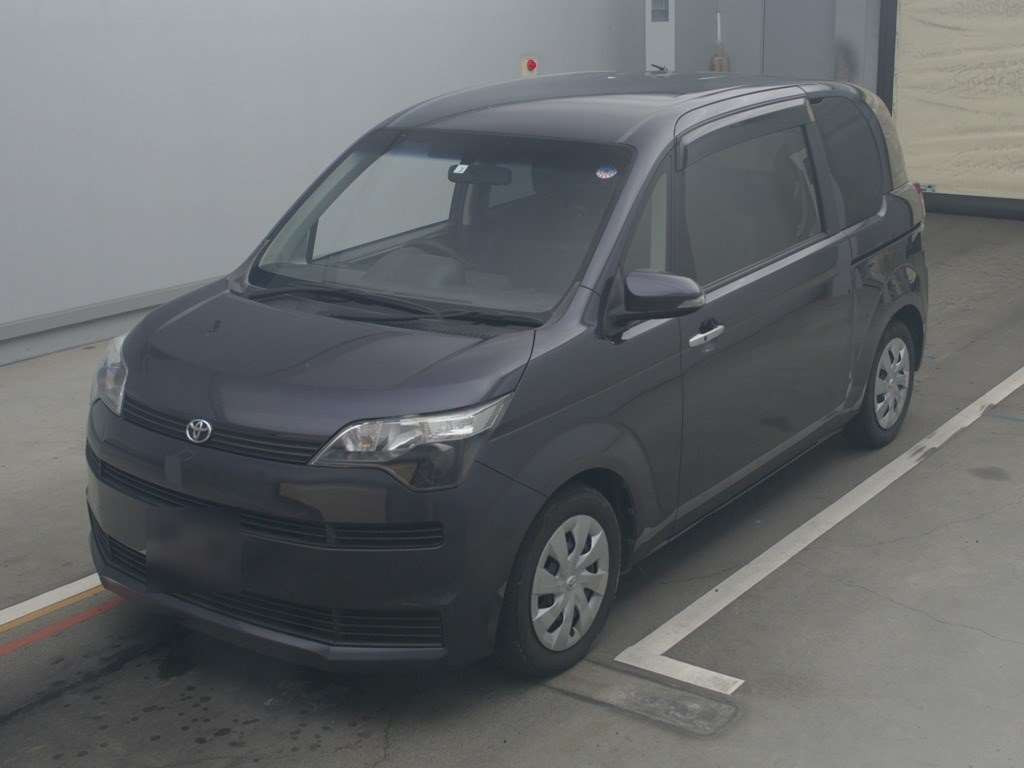 2014 Toyota Spade NCP141[0]