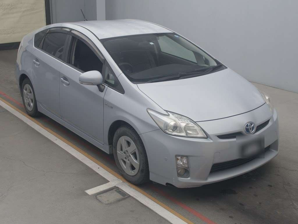 2009 Toyota Prius ZVW30[2]