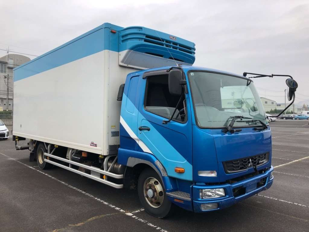 2016 Mitsubishi Fuso Fighter FK64F[2]