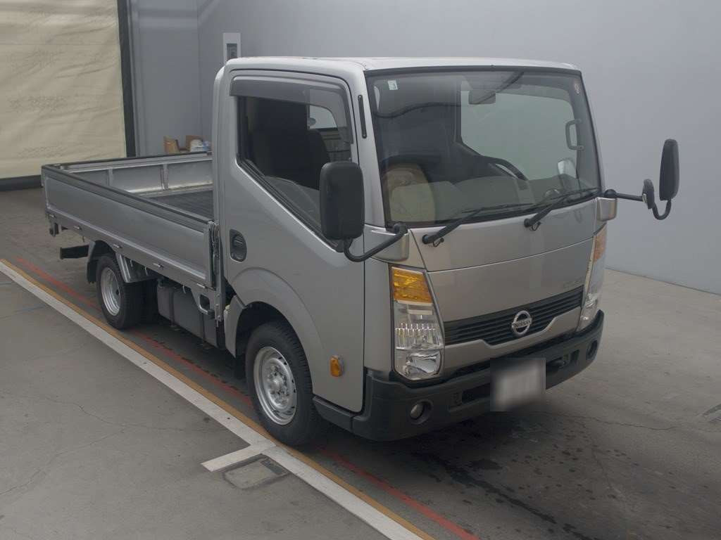 2017 Nissan Atlas SQ1F24[2]