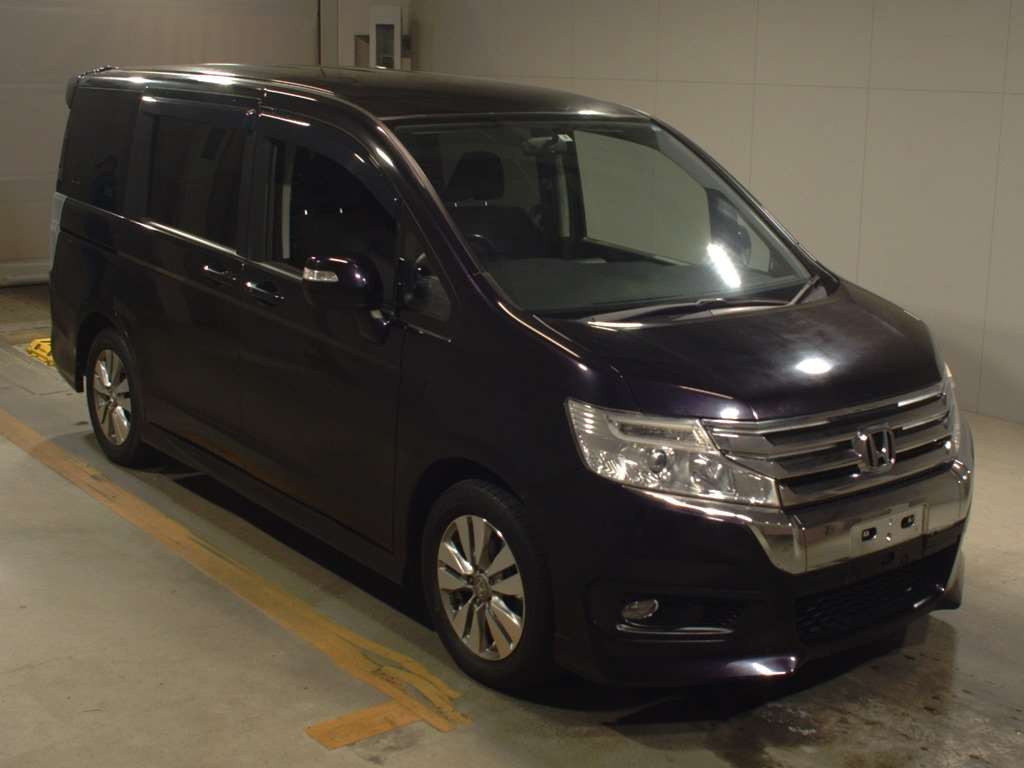 2013 Honda Step WGN Spada RK5[2]