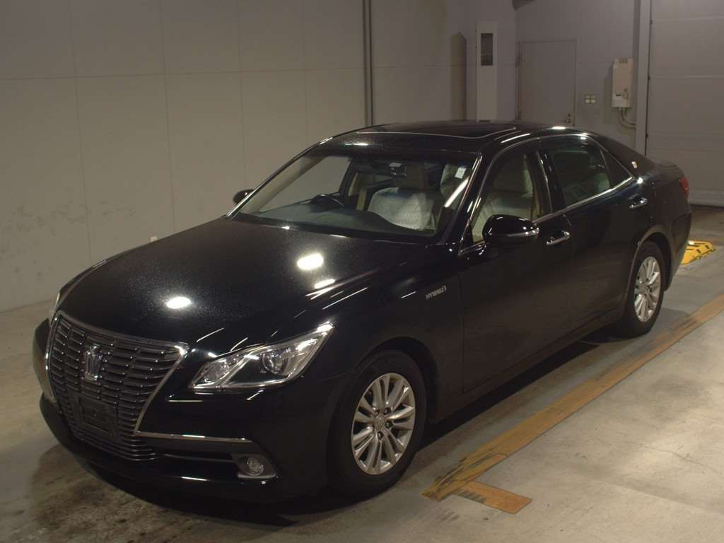 2013 Toyota Crown Hybrid AWS210[0]