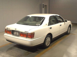 2001 Toyota Crown