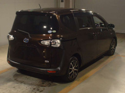 2015 Toyota Sienta