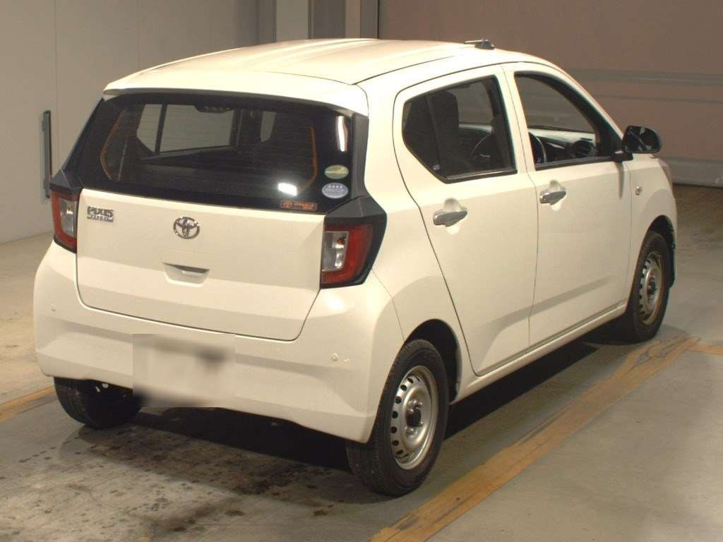 2019 Toyota Pixis Epoch LA350A[1]