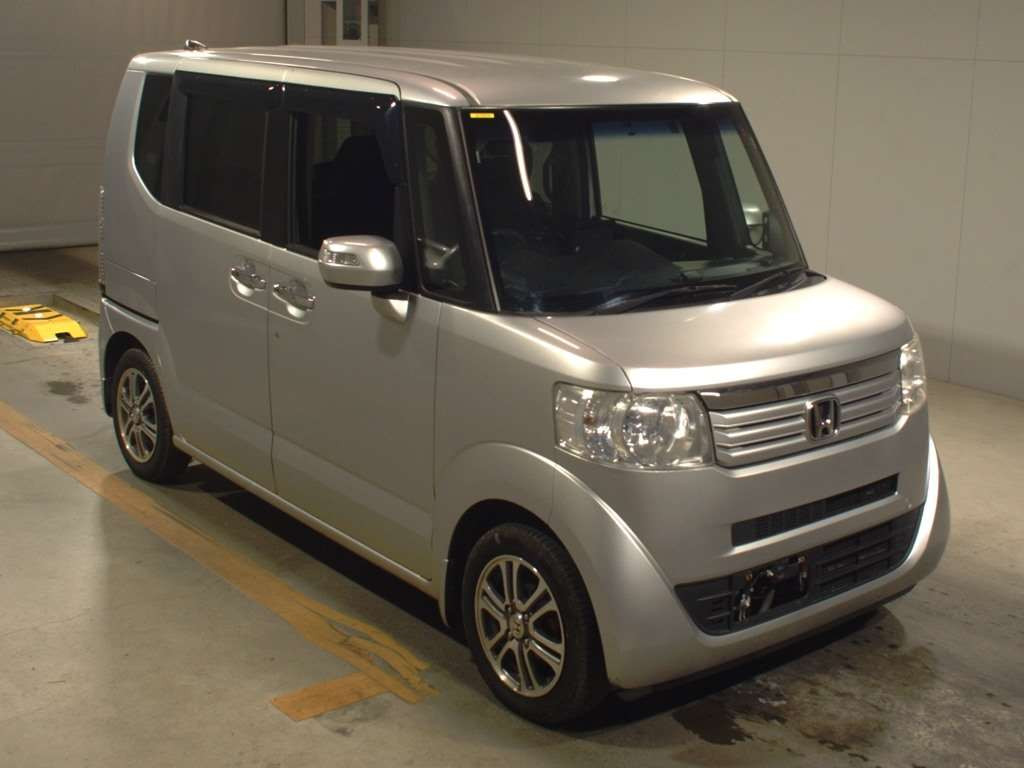 2013 Honda N-BOX JF1[2]