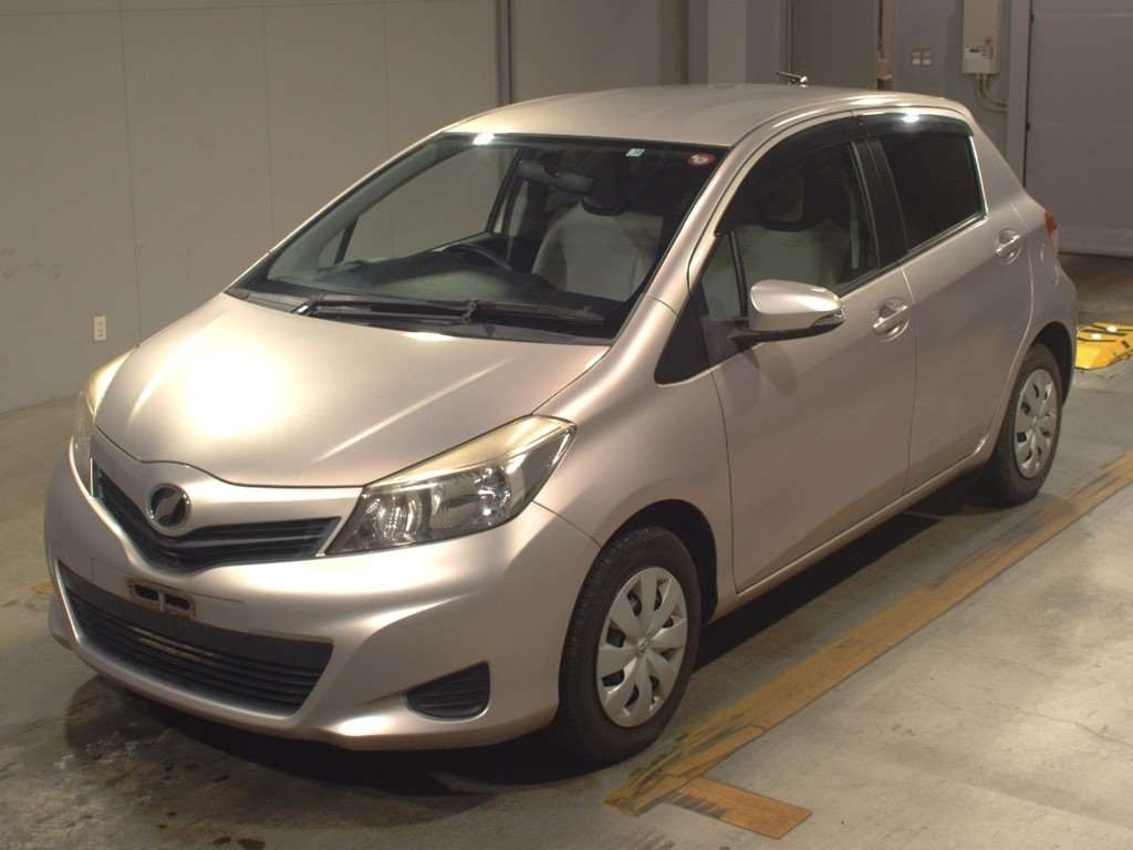 2011 Toyota Vitz KSP130[0]