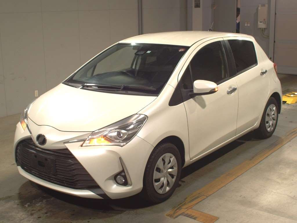 2019 Toyota Vitz KSP130[0]