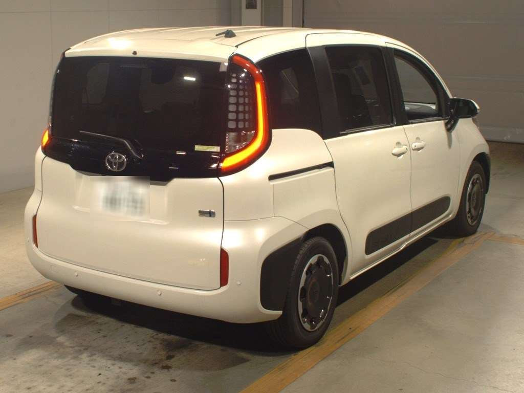 2024 Toyota Sienta MXPL10G[1]