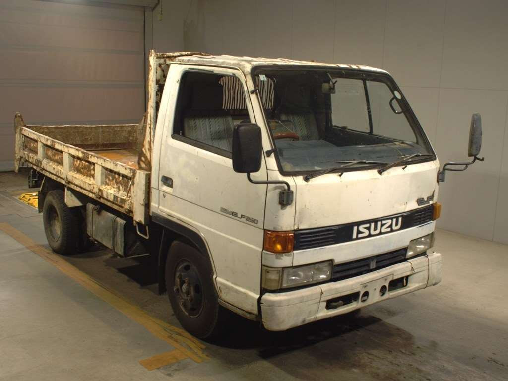 1993 Isuzu Elf Truck NKR58ED[2]