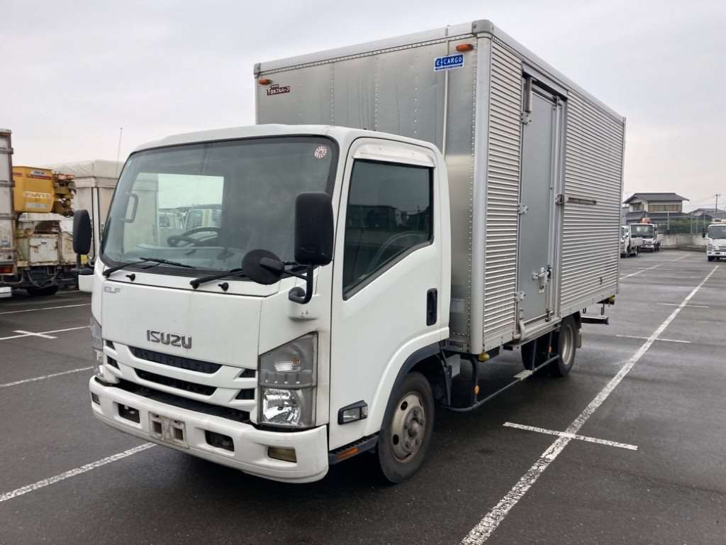 2016 Isuzu Elf Truck NPR85AN[0]