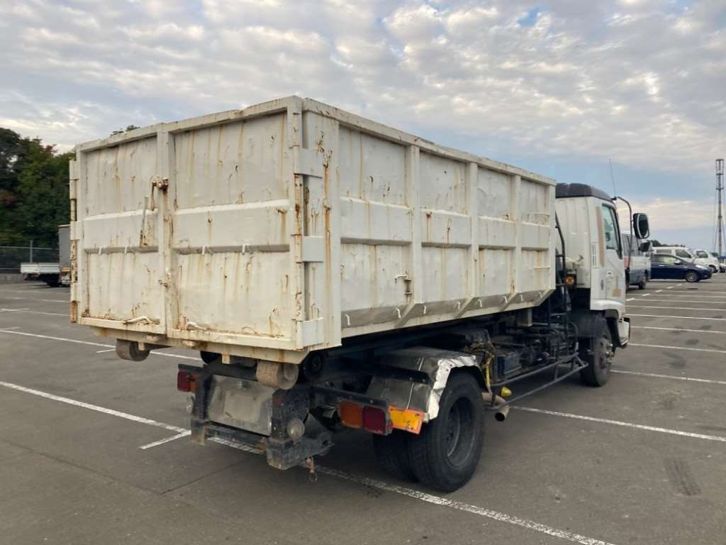 2000 Isuzu Forward FRR35G4S[1]