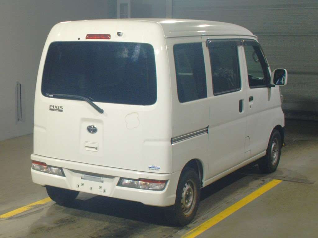 2020 Toyota Pixis Van S321M[1]