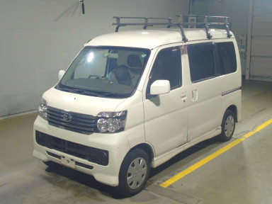 2016 Daihatsu Atrai Wagon