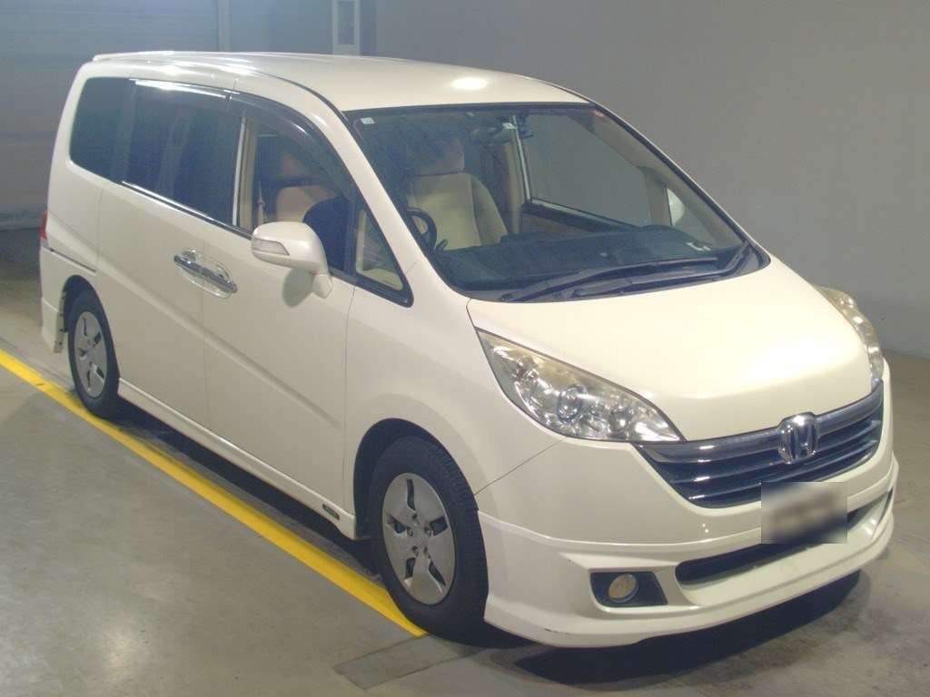 2006 Honda Step WGN RG1[2]