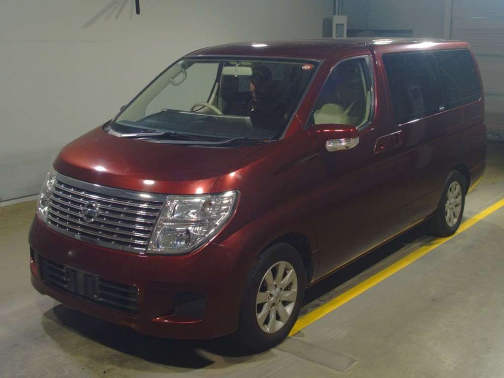 2004 Nissan Elgrand E51[0]