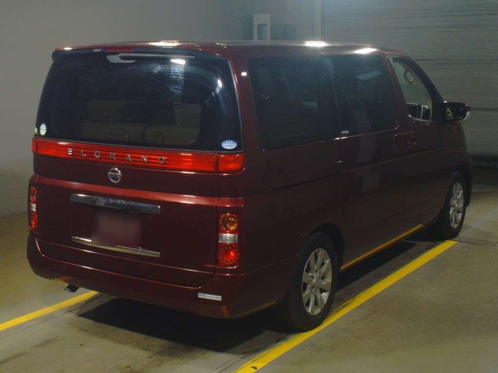 2004 Nissan Elgrand E51[1]