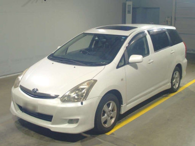 2005 Toyota Wish