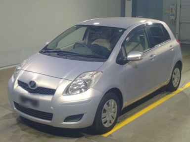 2011 Toyota Vitz