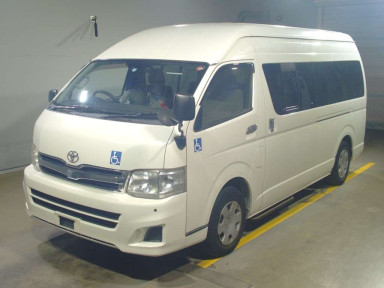 2011 Toyota Regiusace Van