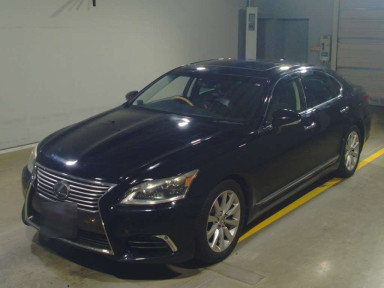 2013 Lexus LS