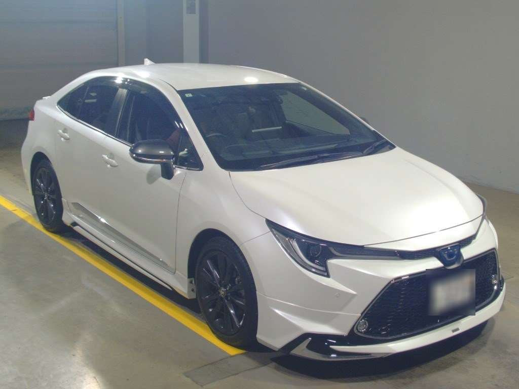 2021 Toyota Corolla Sedan ZWE211[2]