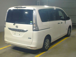 2016 Nissan Serena