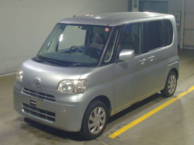 2011 Daihatsu Tanto